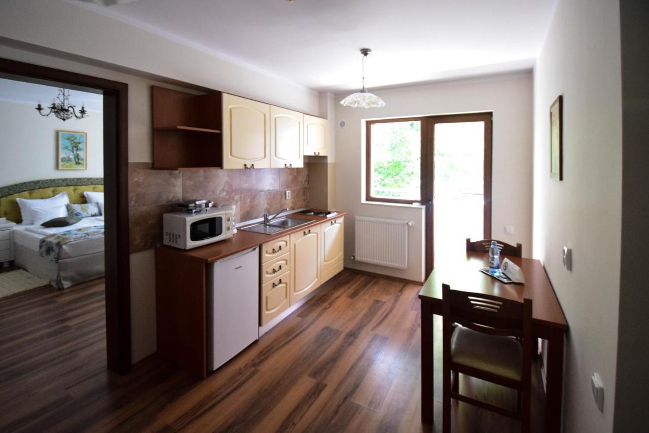 קלוז'-נאפוקה Cabrio Apart Hotel מראה חיצוני תמונה